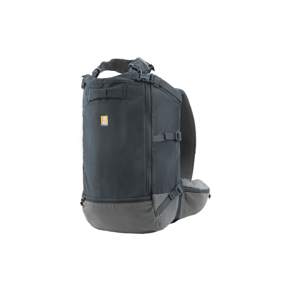 תרמיל מקצועי  Hitch Hiker™ Dog Backpack Carrier באנר